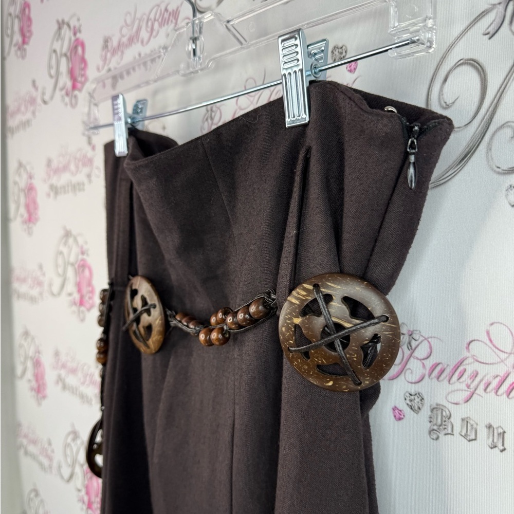 Vamp skirt belted wooden belt maxi long Elegant Brown Skirt with Decorative Belt - Picture 3 of 11